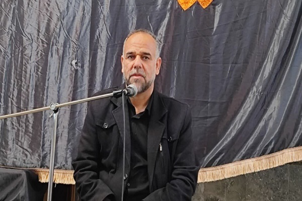 ضرورت استمرار حضور مردم در صحنه تا رفع کل فتنه