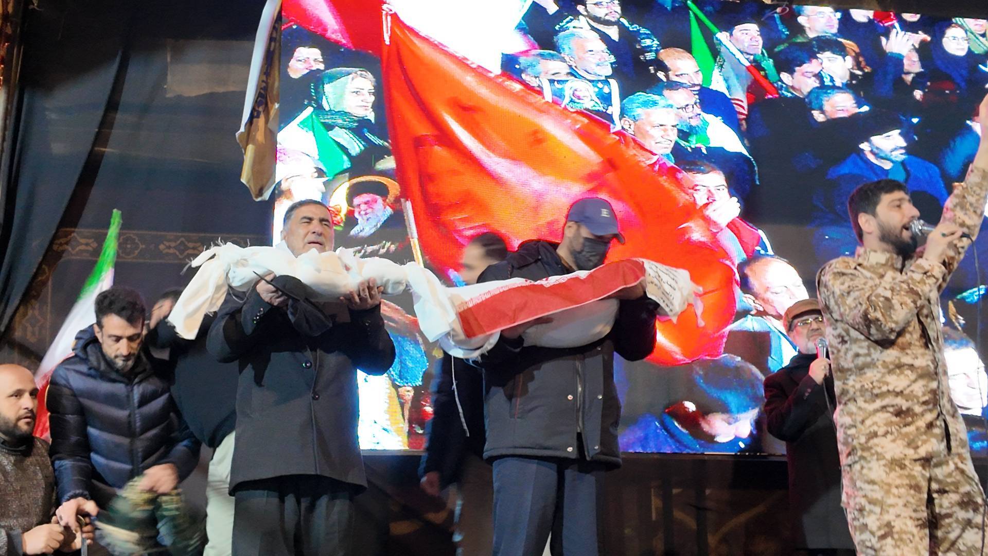 تصاویر/ مراسم شبی با کوچکترین شهید جنگ رمضان