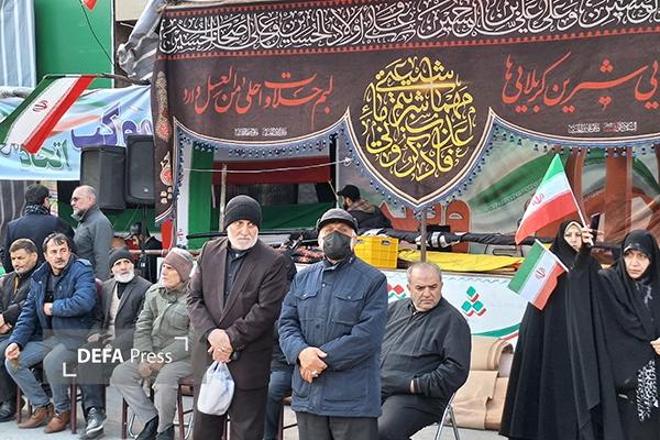 حضور مجاهدانه پیش‌کسوتان دفاع مقدس در موکب‌های افطاری اردبیل