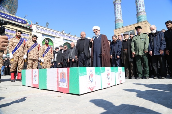 تصاویر/ تشییع پیکر سه شهید مردمی حمله موشکی آمریکایی - صهیونی