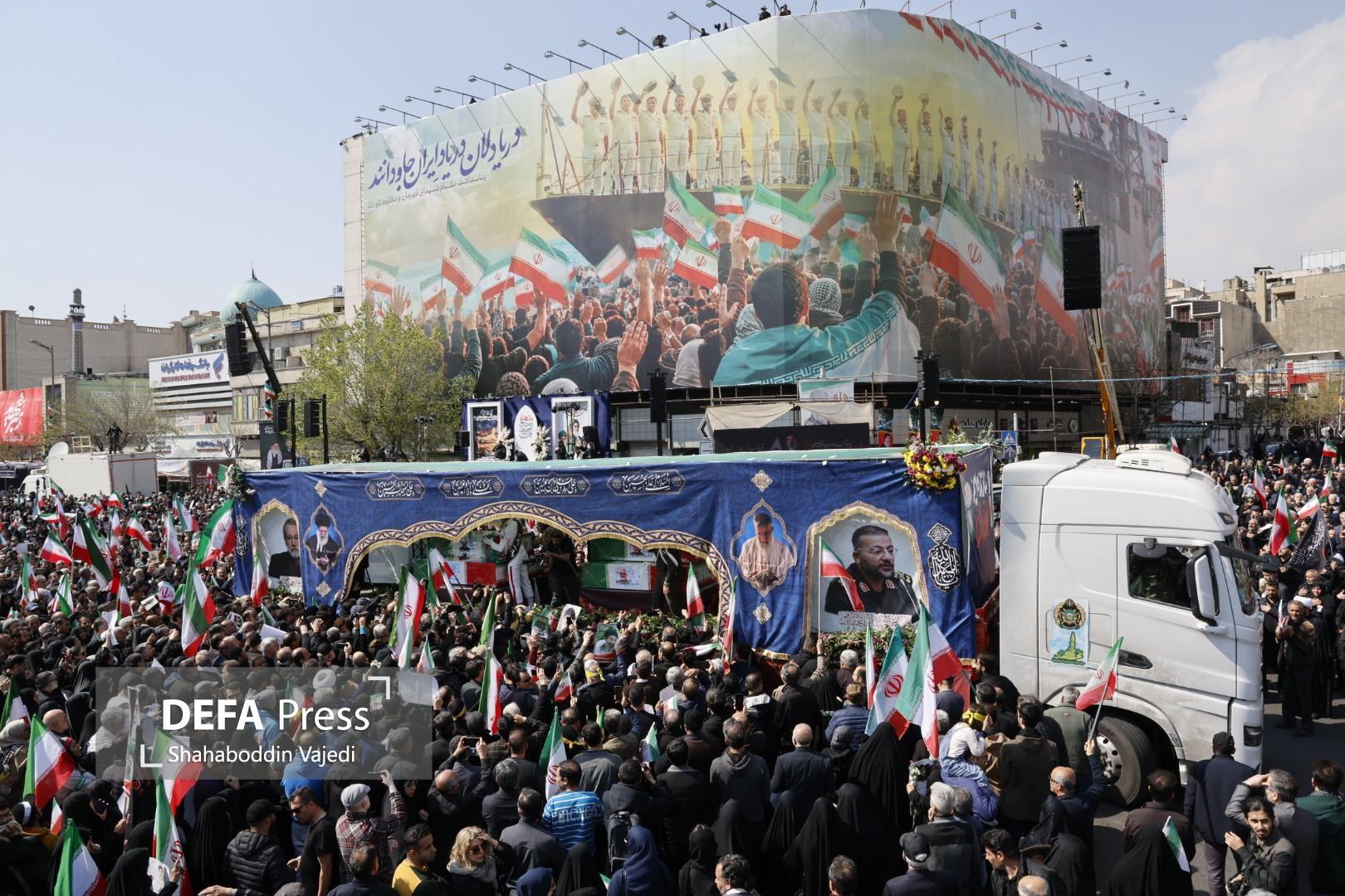 بدرقه شهیدان لاریجانی، سلیمانی و شهدای ناوشکن دنا تا بهشت