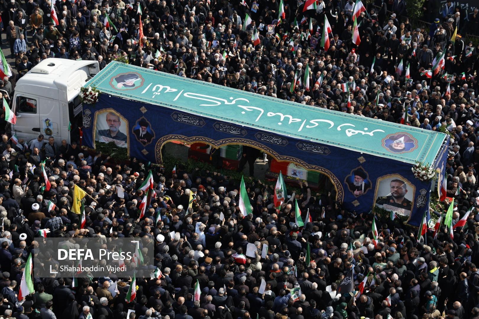 بدرقه شهیدان لاریجانی، سلیمانی و شهدای ناوشکن دنا تا بهشت