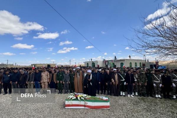 برگزاری تشییع پیکر شهید «محمدناصر شیراوند» در نهاوند + تصاویر