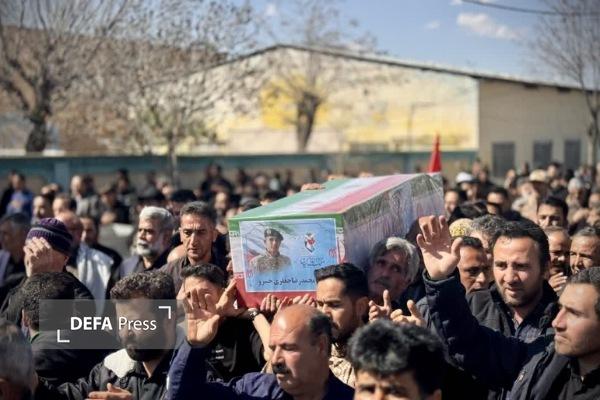 تشییع باشکوه شهید «محمدرضا جعفری خسرو» در قهاوند + تصاویر