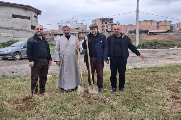 غرس نهال به یاد شهدای جنگ رمضان در موزه دفاع مقدس و مقاومت مازندران+ تصاویر