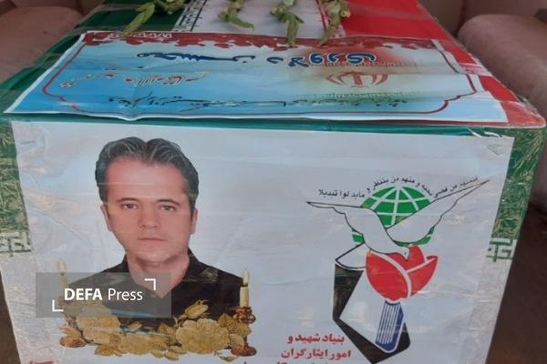 تشییع پیکر شهید «محسن دلاوری» در تویسرکان + تصاویر