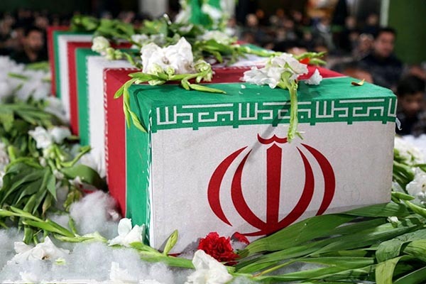 پیکر بانوی شهیده جنگ رمضان در آبادان به خاک سپرده شد