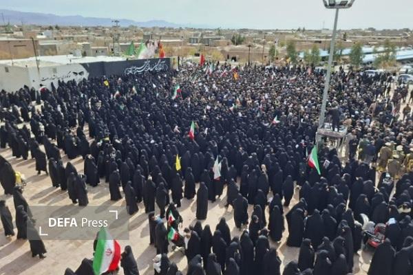 تشییع و خاکسپاری پیکر مطهر ناو استوار یکم شهید فرهاد رضایی در آیسک سرایان تشییع و خاکسپاری پیکر مطهر ناو استوار یکم شهید فرهاد رضایی در آیسک سرایان