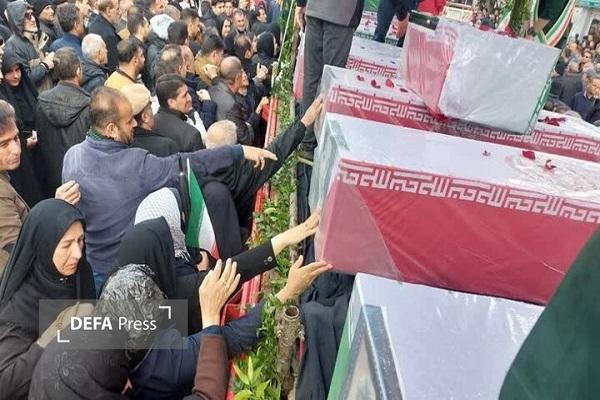 تشییع پیکر ۱۳ شهید دورود+ عکس