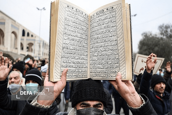 علمای اهل سنت کردستان به اظهارات توهین آمیز علی کریمی واکنش نشان دادند علمای اهل سنت کردستان به اظهارات توهین آمیز علی کریمی واکنش نشان دادند