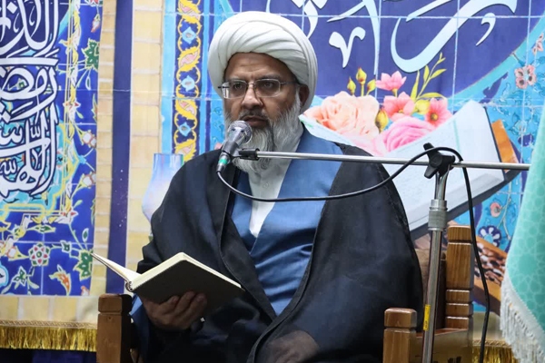 شیطان با بزک گناه، زمینه غفلت را فراهم می‌کند