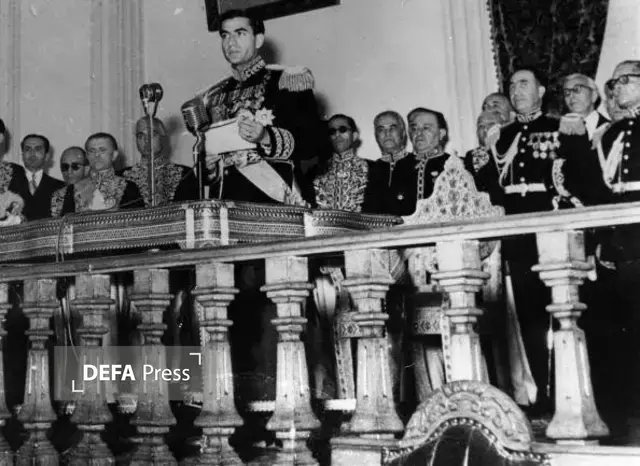 محمدرضا پهلوی، شاهی دیکتاتور با نقاب فریبنده ایران دوستی محمدرضا پهلوی، شاهی دیکتاتور با نقاب فریبنده ایران دوستی