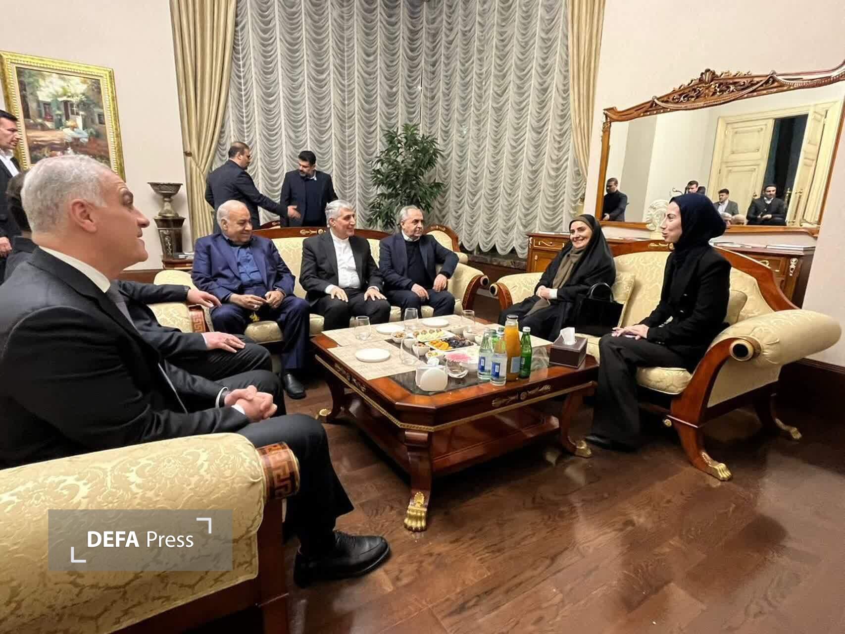 سفر وزیر راه و شهرسازی با استاندار آذربایجان شرقی به جمهوری آذربایجان 