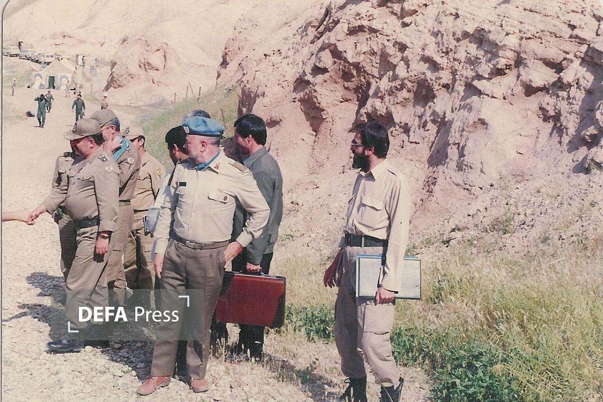 حضور مرحوم‌ امیر سرتیپ ناصر محمدی فر در جمع گروه‌های تفحص شهدا + تصاویر