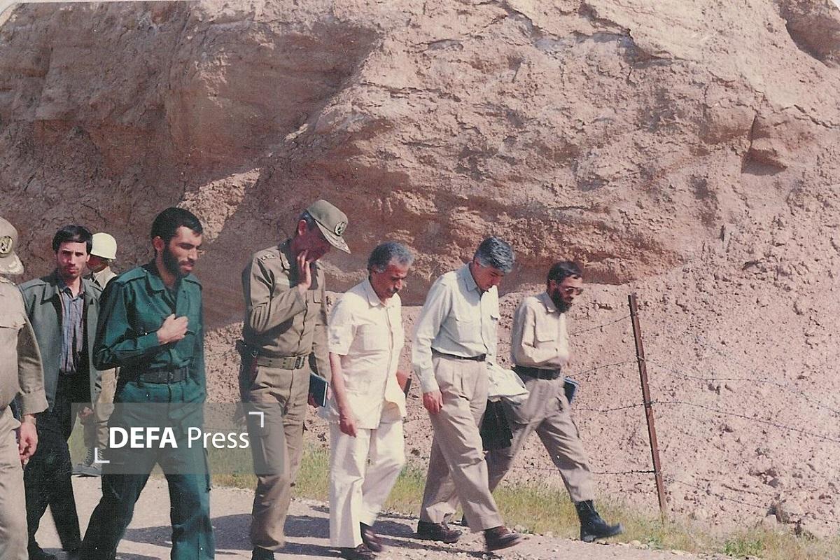 حضور مرحوم‌ امیر سرتیپ ناصر محمدی فر در جمع گروه‌های تفحص شهدا + تصاویر