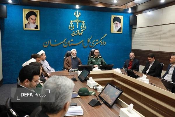 تأکید بر نقش رسانه در اقناع افکار عمومی و مقابله با جنگ روانی دشمن تأکید بر نقش رسانه در اقناع افکار عمومی و مقابله با جنگ روانی دشمن