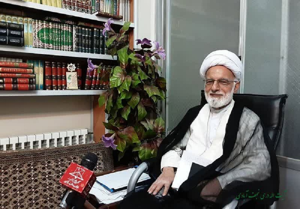 آیت الله دری نجف آبادی: نیازمند برنامه‌ای جامع برای تبیین دستاوردهای انقلاب و مقابله با توطئه‌های دشمنان هستیم