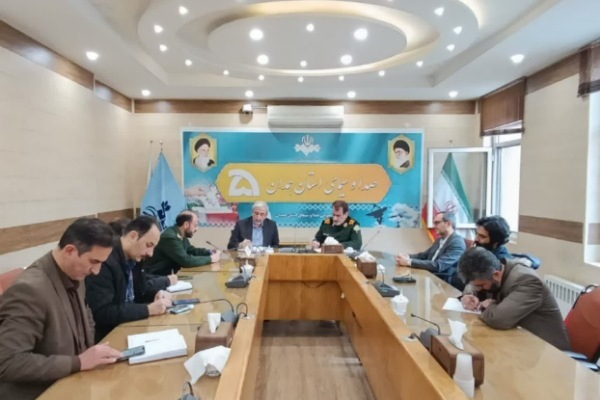 برگزاری جلسه سردار بهاریان با مدیرکل صدا و سیمای استان همدان در راستای تقویت فرهنگ ایثار و مقاومت