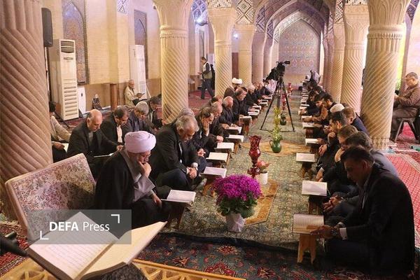 برپایی روزانه ۷۰۰۰ محفل جزءخوانی قرآن کریم در فارس برپایی روزانه ۷۰۰۰ محفل جزءخوانی قرآن کریم در فارس