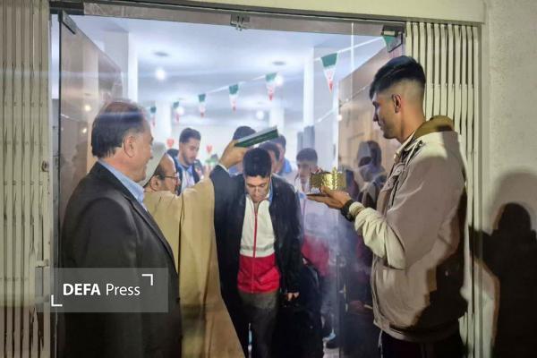 اعزام اعضای جوانان جمعیت هلال احمر خراسان شمالی به کربلای معلی+ تصاویر اعزام اعضای جوانان جمعیت هلال احمر خراسان شمالی به کربلای معلی+ تصاویر