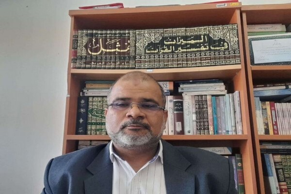 اهانت به پرچم چراغ سبز به دشمن است