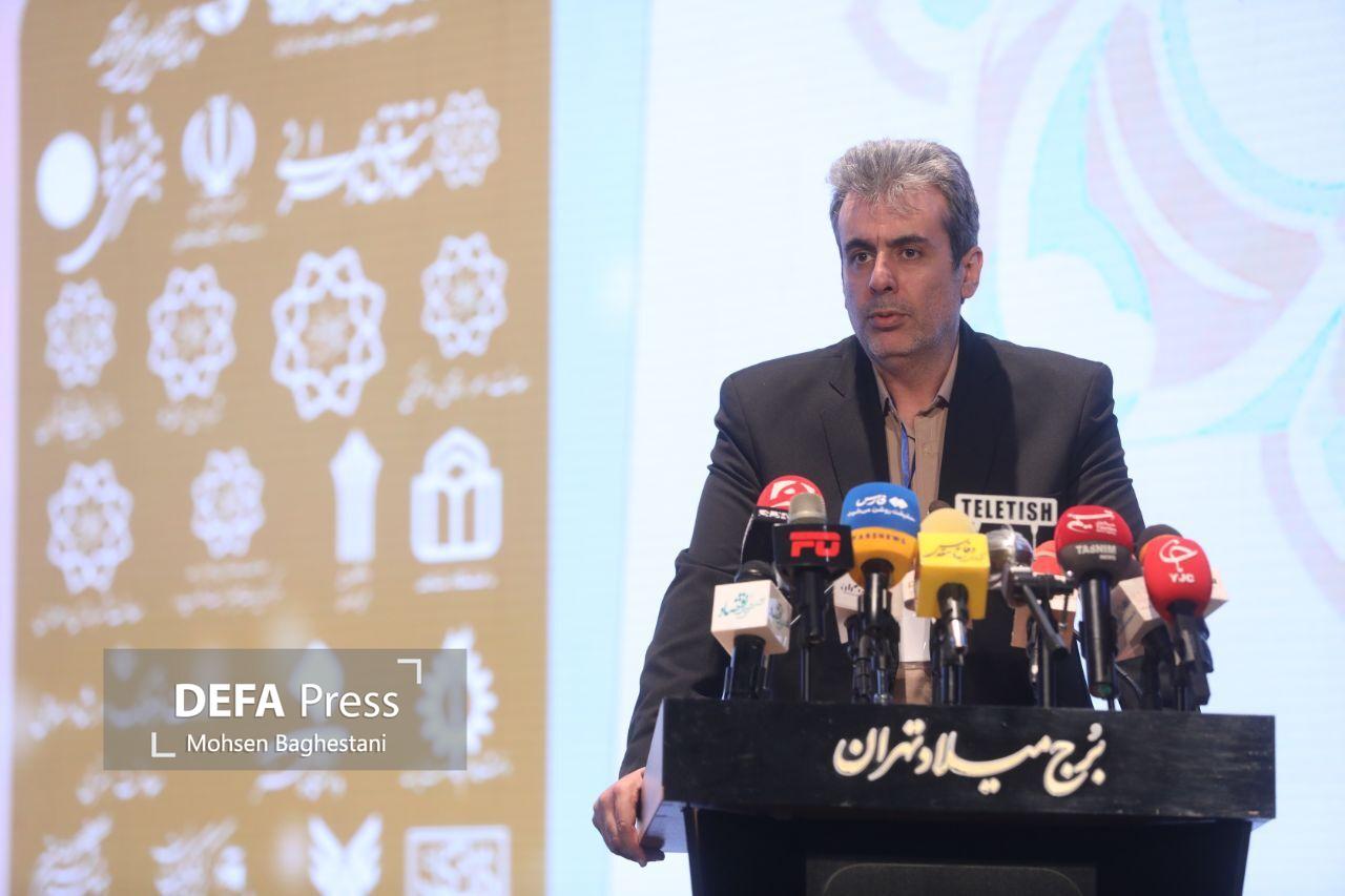 اختتامیه جشنواره عاملیت هنر در سیمای شهر تهران با حضور ۱۵ دانشگاه هنر و معماری برگزار شد اختتامیه جشنواره عاملیت هنر در سیمای شهر تهران با حضور ۱۵ دانشگاه هنر و معماری برگزار شد