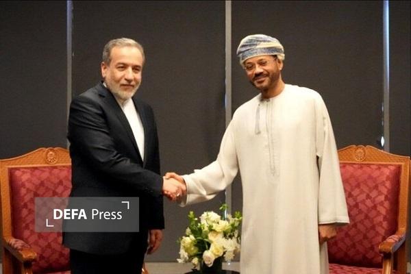 عراقچی با البوسعیدی دیدار میکند عراقچی با البوسعیدی دیدار میکند