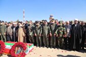پیکر خلبانان شهید حادثه سقوط بالگرد هوانیروز تشییع شد