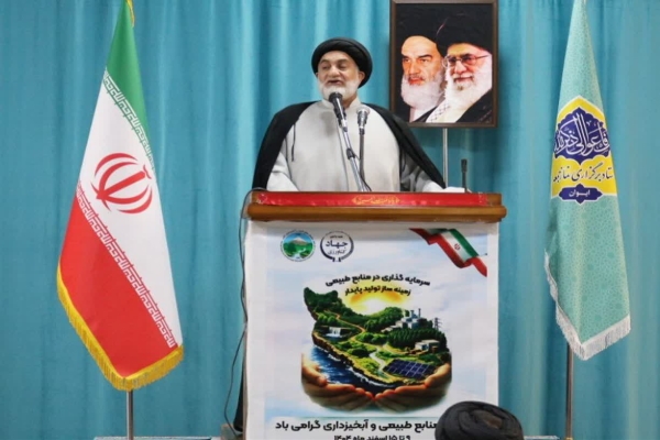 دشمنان اسلام با نقشه‌های شوم به دنبال سست‌کردن عقاید جوانان ما هستند