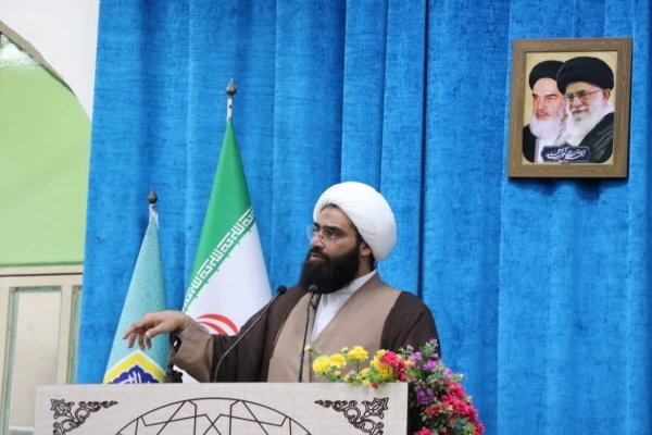 تصاویر/ نماز عبادی سیاسی جمعه در شهرستان دهلران