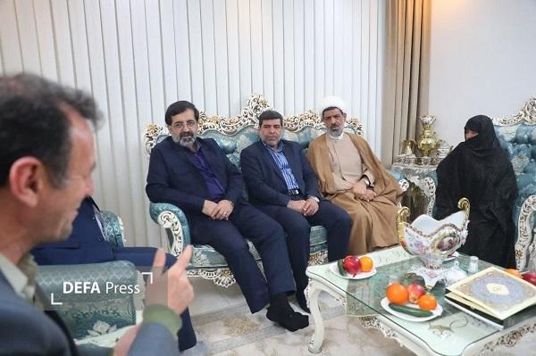 تجلیل استاندار قم از خانواده شهید «شجاعی جاسبی» و جانباز «سعادتمندی» + تصاویر تجلیل استاندار قم از خانواده شهید «شجاعی جاسبی» و جانباز «سعادتمندی» + تصاویر