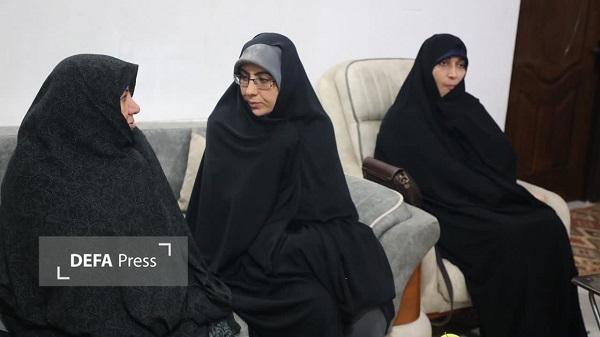 تجلیل استاندار قم از خانواده شهید «شجاعی جاسبی» و جانباز «سعادتمندی» + تصاویر تجلیل استاندار قم از خانواده شهید «شجاعی جاسبی» و جانباز «سعادتمندی» + تصاویر