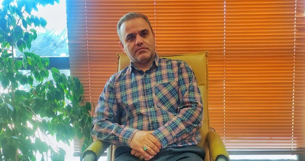 اهدای ۲۰۰۰ جلد کتاب با موضوع ایثار و شهادت به کتابخانه‌های استان مرکزی