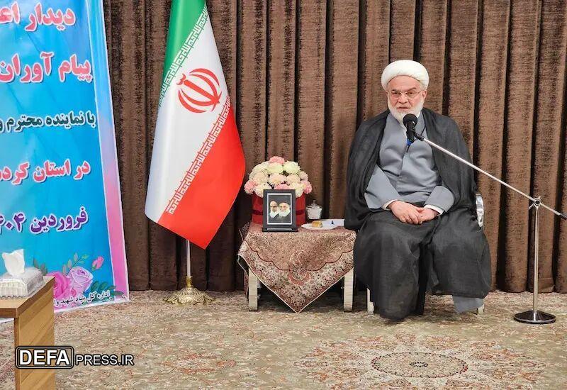 نسل جوان نیازمند فرهنگ شهادت و الگوهای ایثار هستند