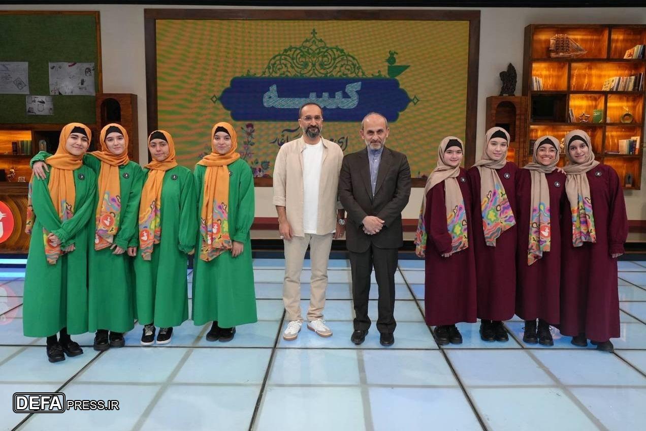 «دو نقطه»، نمونه‌ای بی‌بدیل در ترویج زبان فارسی