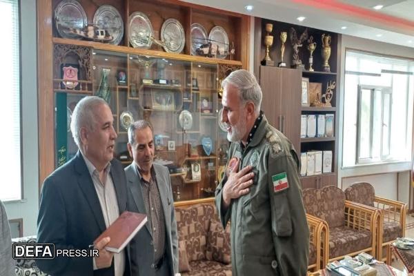 فرمانده مرکز آموزش هوانیروز شهید وطنپور: پیشکسوتان دفاع مقدس همانند شهدای زنده‌‌اند