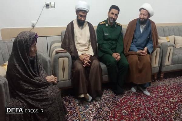 دیدار با مادر طلبه شهید «سید محمود حسینی کوهستانی»