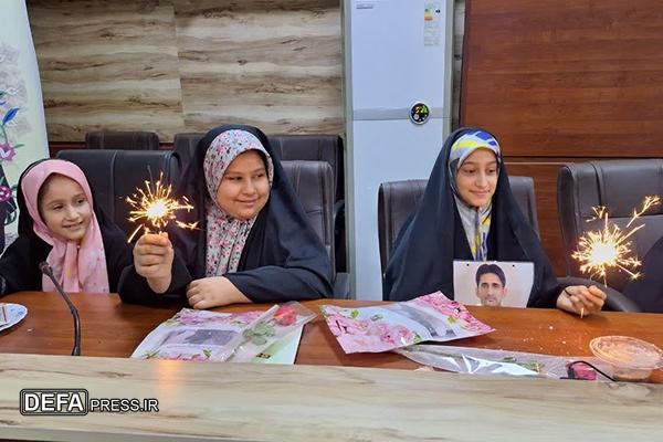 تجلیل از دختران شهدا در خوزستان+ تصاویر