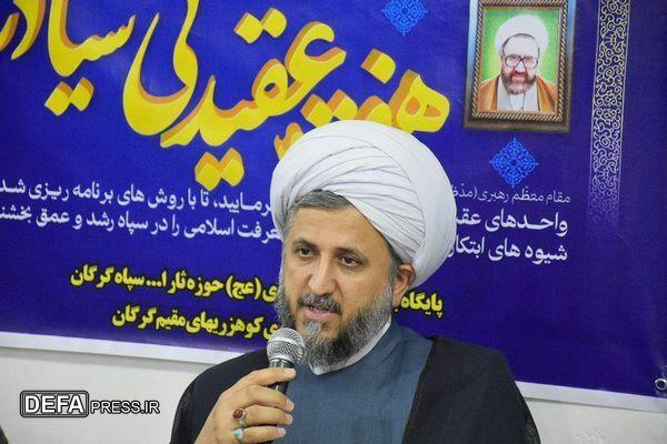 بسیجی تراز انقلاب اسلامی هوای نفس را دنبال نمی کند
