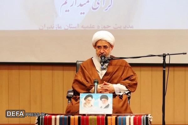 تأکید بر لزوم حفظ و توسعه مکتب علمی حوزه‌های علمیه