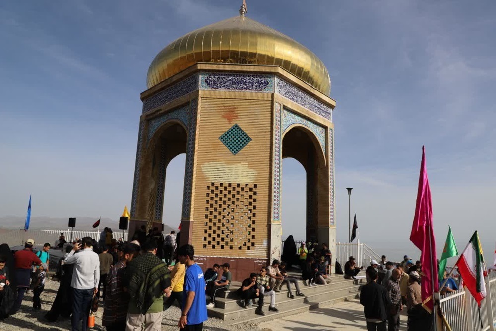 از دل من تا دل شهر؛ یادمانی برای یاد من/ شهید هویت ساز شهر است