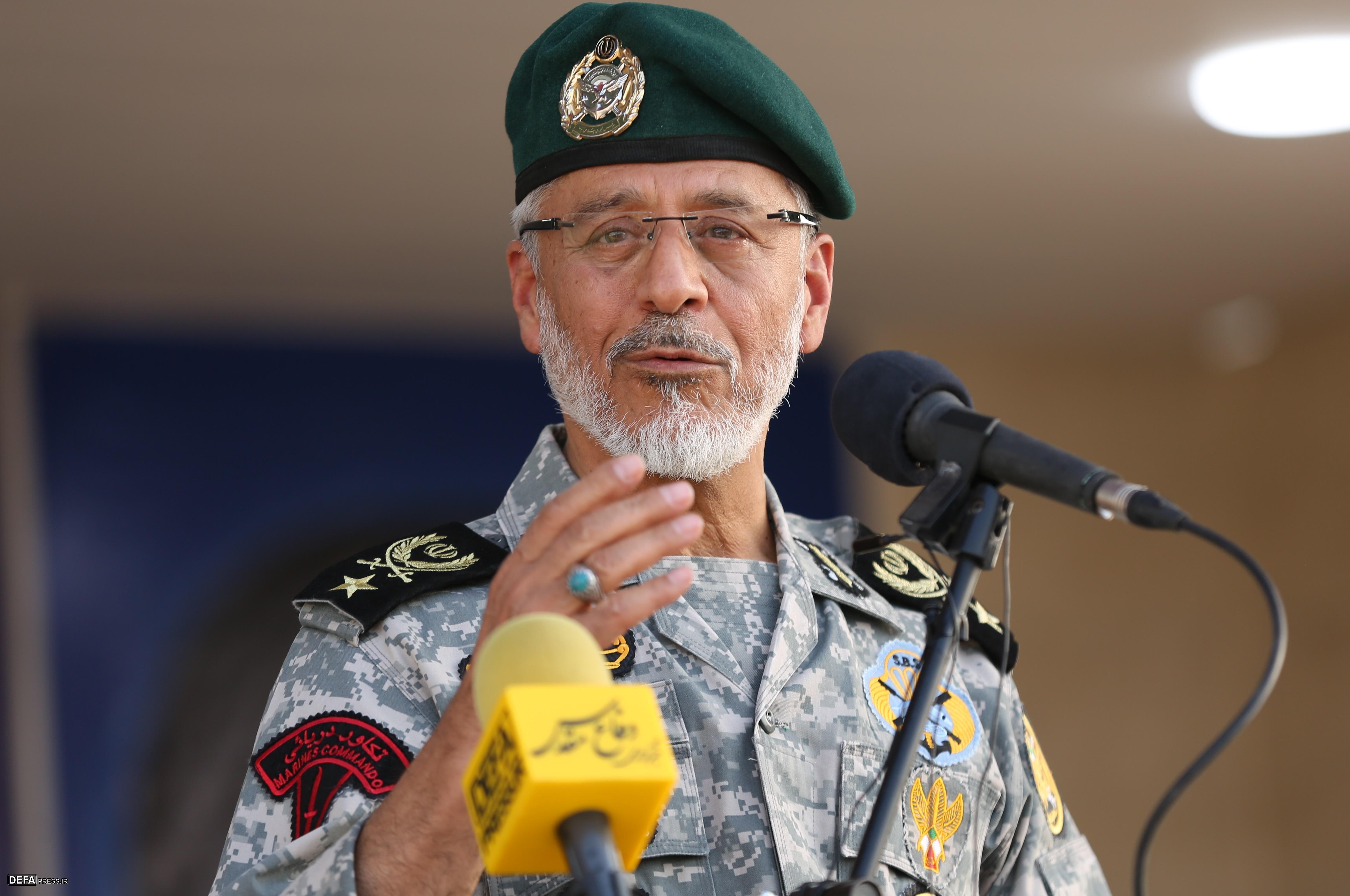 دریادار سیاری: قدرت نظامی کلیدی‌ترین مؤلفه در ارتقای قدرت ملی است/ ارتش سپر دفاعی انقلاب و متعلق به نظام اسلامی است