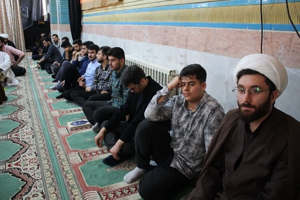 تصاویر/ حضور خادمین استان حضرت امام رضا در مدرسه علمیه صاحب الزمان شهر ایلام