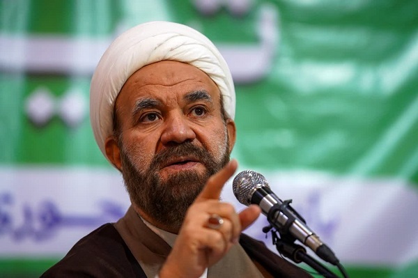 «امانتداری ولایت» ویژگی بارز حضرت احمدبن موسی(ع) محسوب میشود «امانتداری ولایت» ویژگی بارز حضرت احمدبن موسی(ع) محسوب میشود