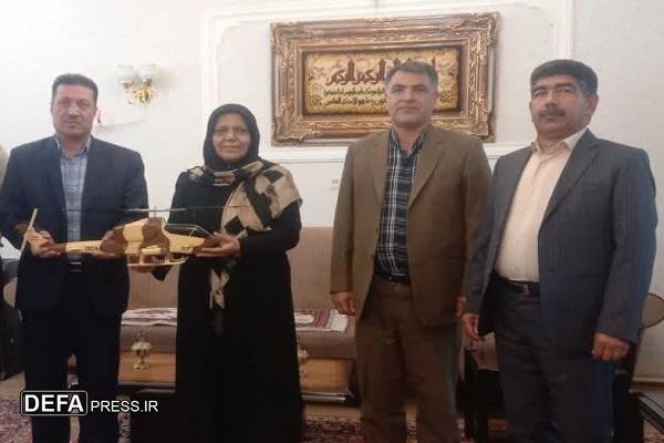 دیدار صمیمانه فرماندهی هوانیروز تبریز  با معلم دوران ابتدایی