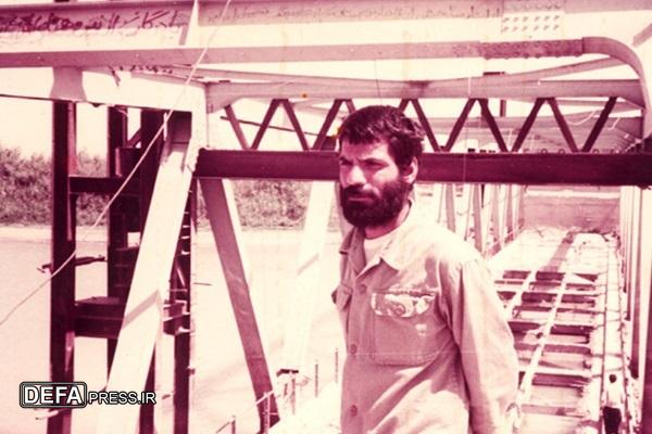 ای جوانان از شما می خواهد از یاد خدا غافل نباشید