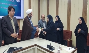 تجلیل از دختران نخبه شاهد به مناسبت روز دختر + تصاویر