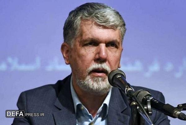 صالحی: نمایشگاه کتاب تهران باشگاه بزرگ اجتماعی ایران است