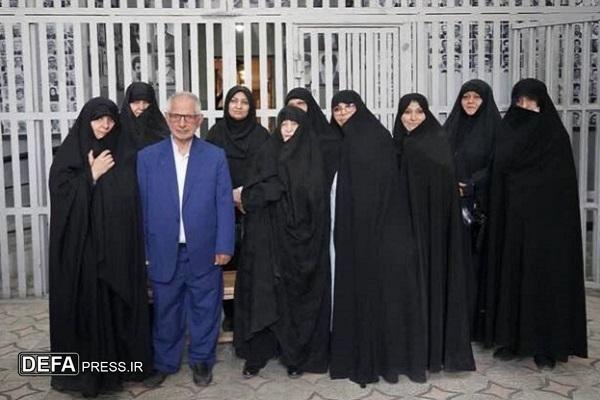 عبدخدایی 90 ساله شد