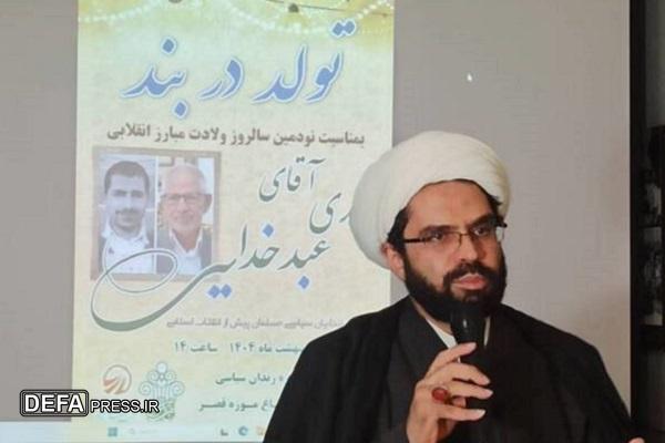 عبدخدایی 90 ساله شد